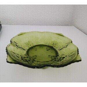 Vintage Anchor Hocking green leaf & grapes design fruit dish  scalloped edging